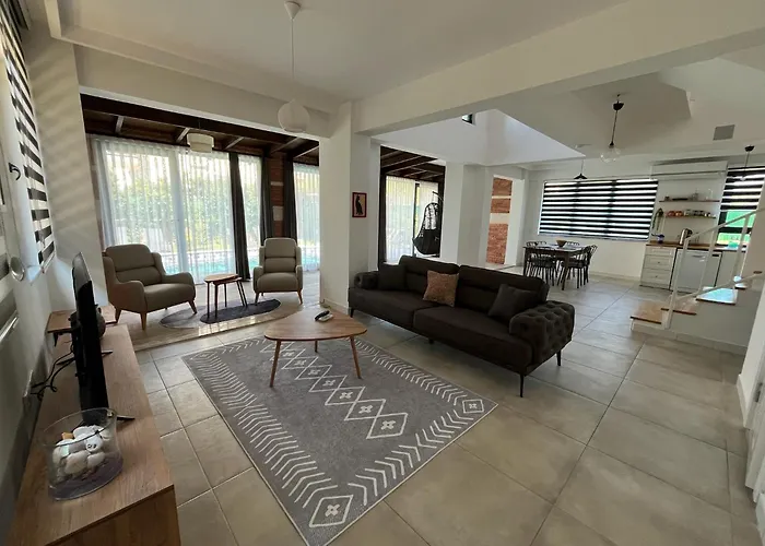 Derya Agullu 4 Вилла *